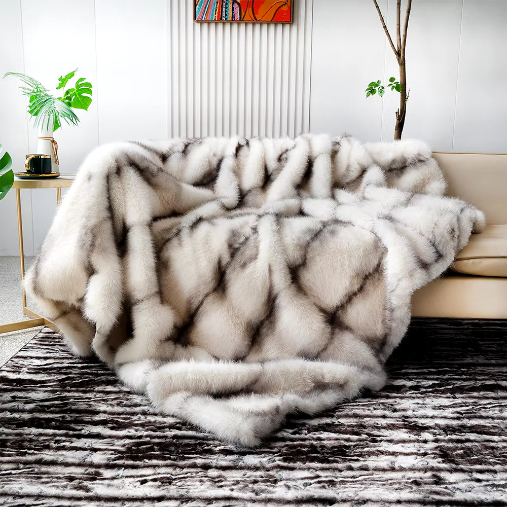 Luxury Faux Fur Blanket - homecomforts1