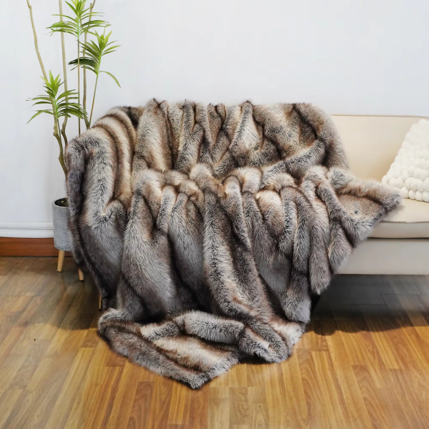 Luxury Faux Fur Blanket - homecomforts1