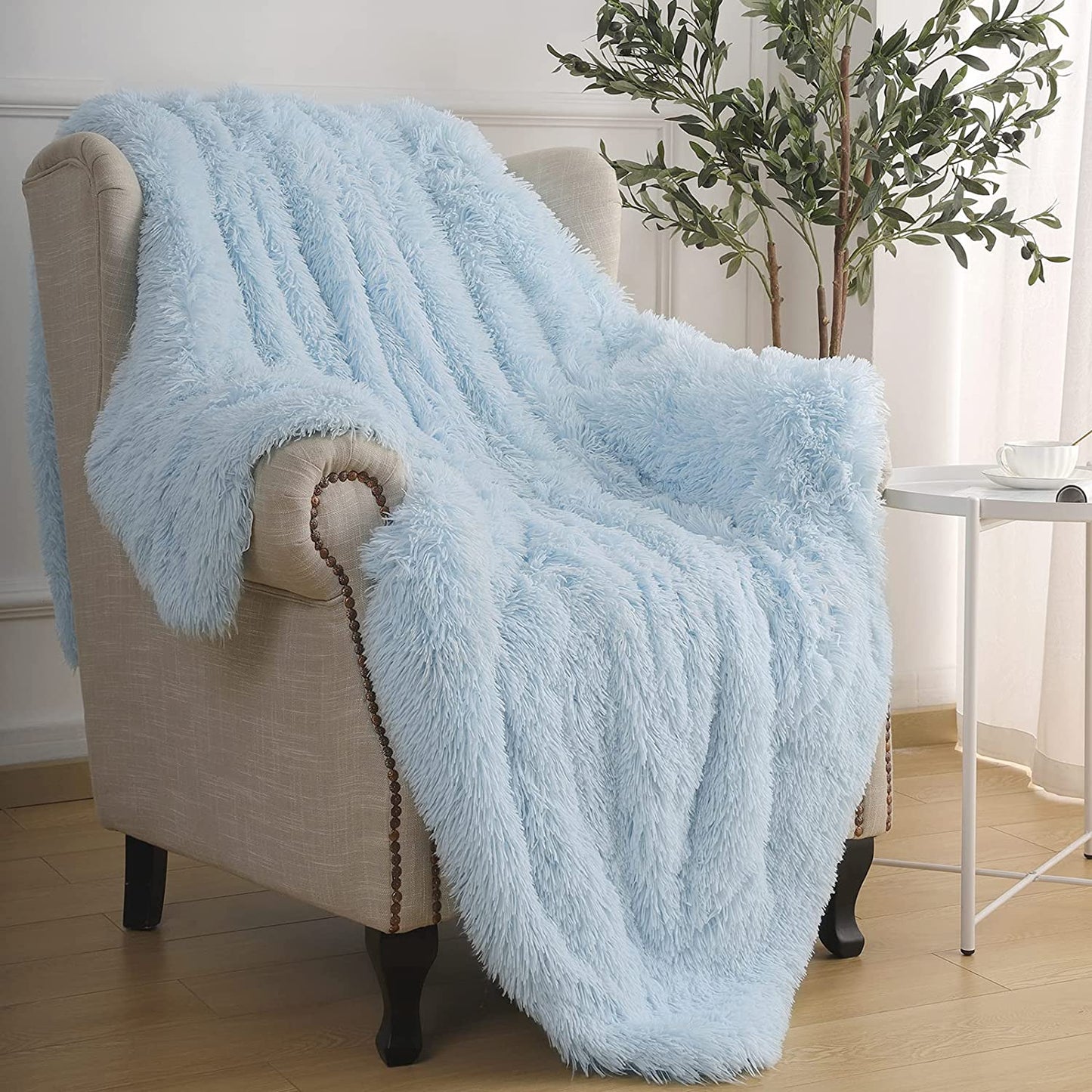 Light Blue Throw Blankets - homecomforts1