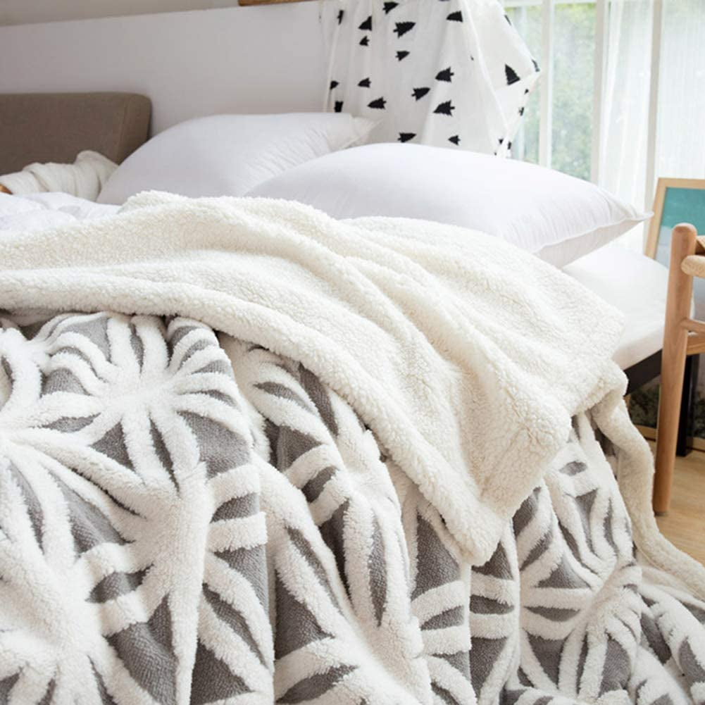 Sherpa Fleece Blanket - homecomforts1